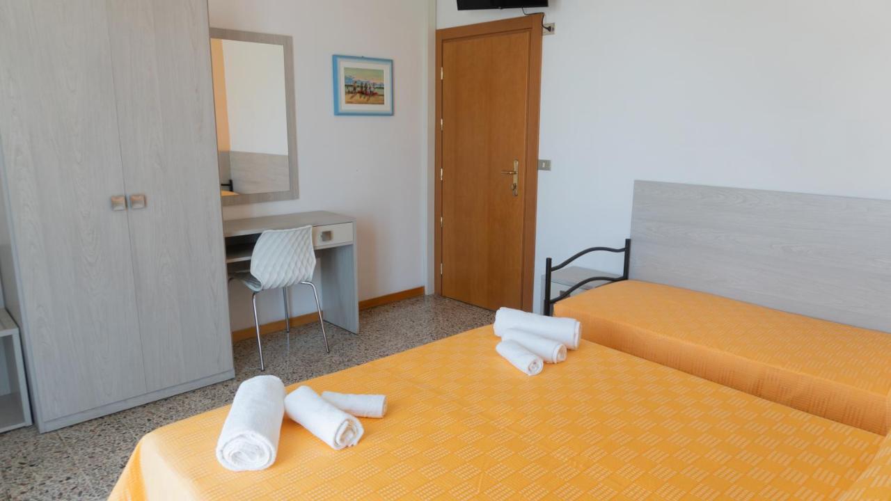B&B Hotel Villa Nora Bellaria-Igea Marina Eksteriør bilde